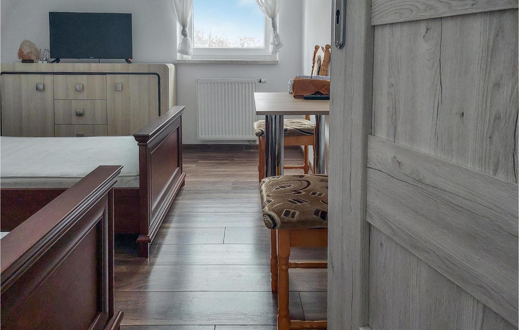 Beautiful Apartment In Moryn With Kitchen Eksteriør billede